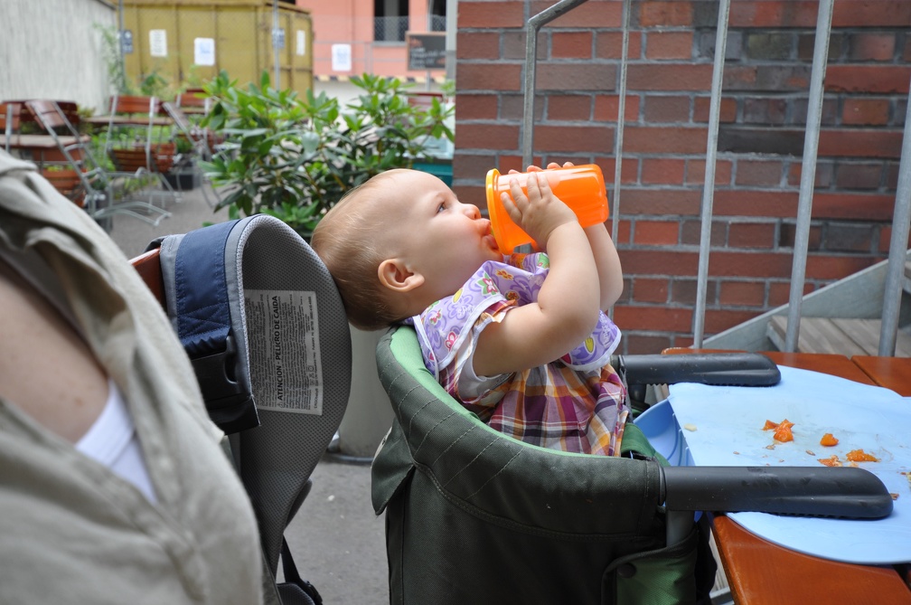 Greta figured out the sippy cup